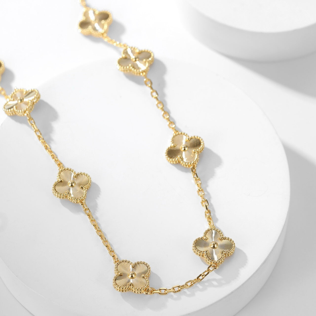 [LUXE]CLOVER 10 MOTIFS LASER NECKLACE