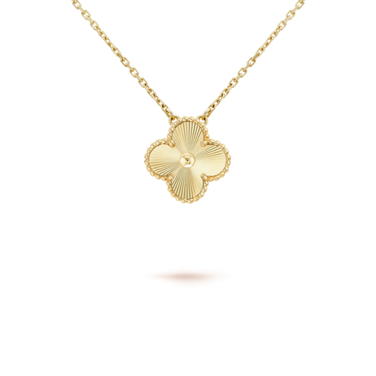 [LUXE]CLOVER 15MM LASER NECKLACE AND BOX