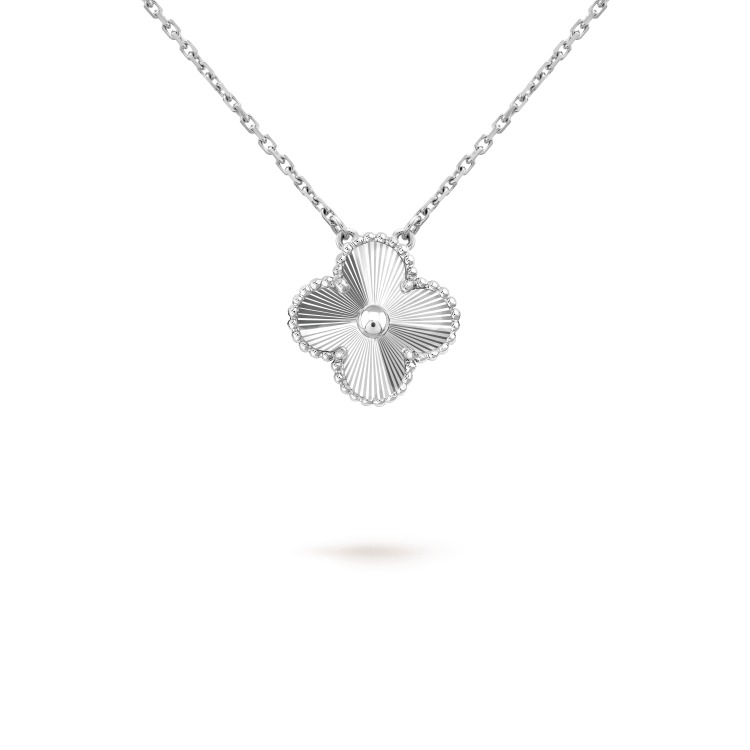 [LUXE]CLOVER 15MM LASER NECKLACE SILVER