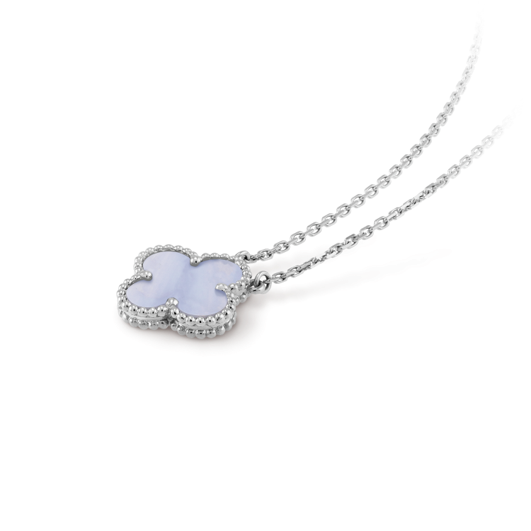 [LUXE]CLOVER 15MM BLUE CHALCEDONY NECKLACE SILVER