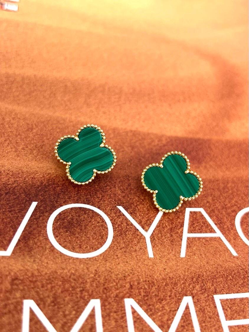 [LUXE] CLOVER LARGE (20mm) 1 MOTIFS GREENER MOP STUD EARRINGS