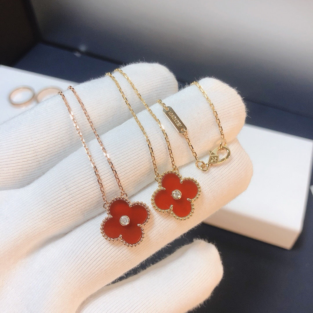 [LUXE]CLOVER 15MM DIAMOND CARNELIAN NECKLACE