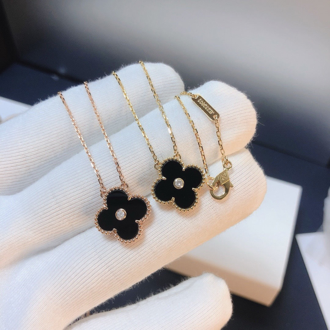 [LUXE]CLOVER 15MM DIAMOND ONYX NECKLACE