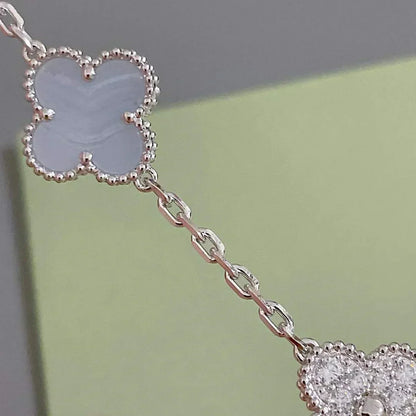 [LUXE] CLOVER 5 MOTIF PURPLE CHALCEDONY BRACELET COLLECTION