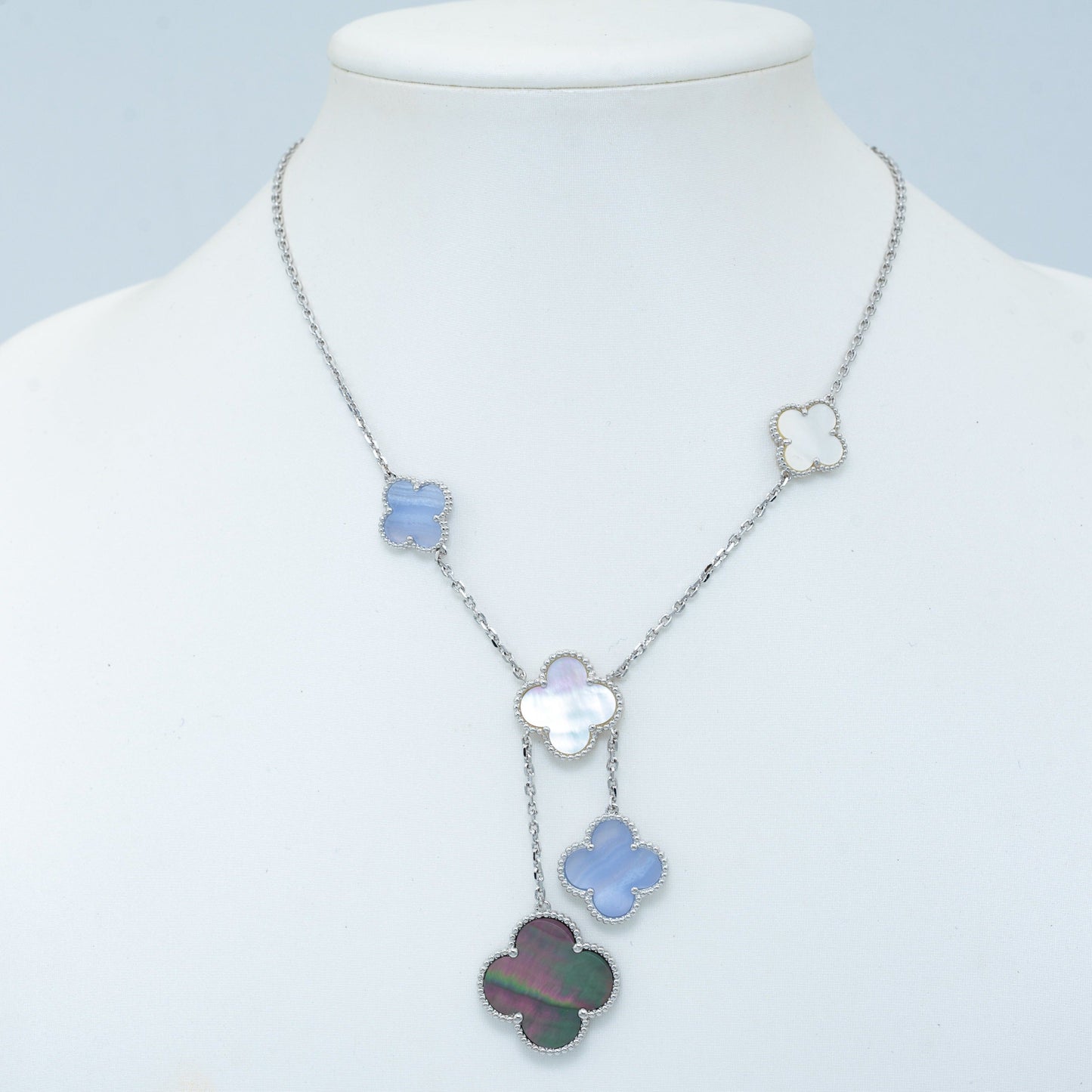 [LUXE]CLOVER MOP CHALCEDONY NECKLACE SILVER 6 MOTIF