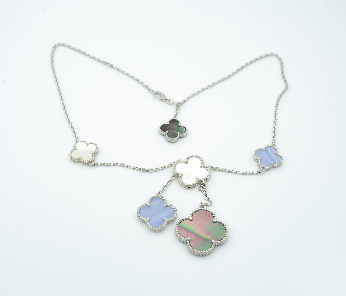 [LUXE]CLOVER MOP CHALCEDONY NECKLACE SILVER 6 MOTIF