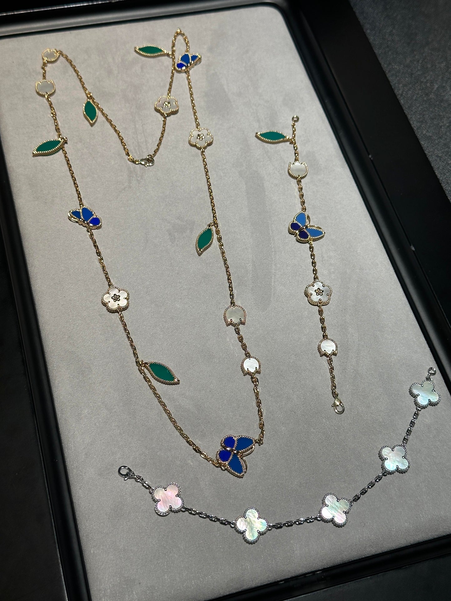 [LUXE] 26 NEW CLOVER 15 MOTIFS LUCKY NECKLACE