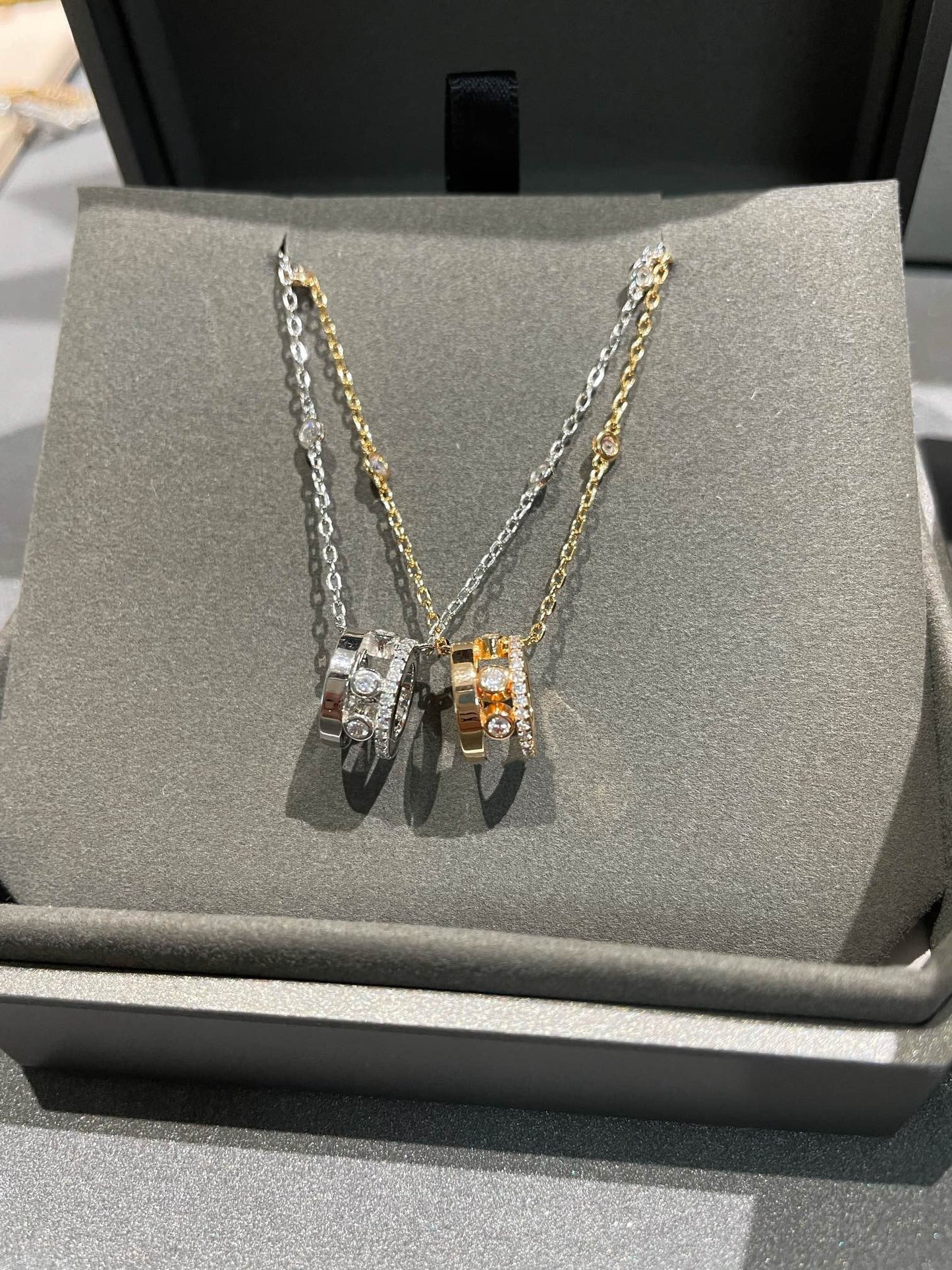 [LUXE]CHAIN MOVE ROMANE PEDAND NECKLACE