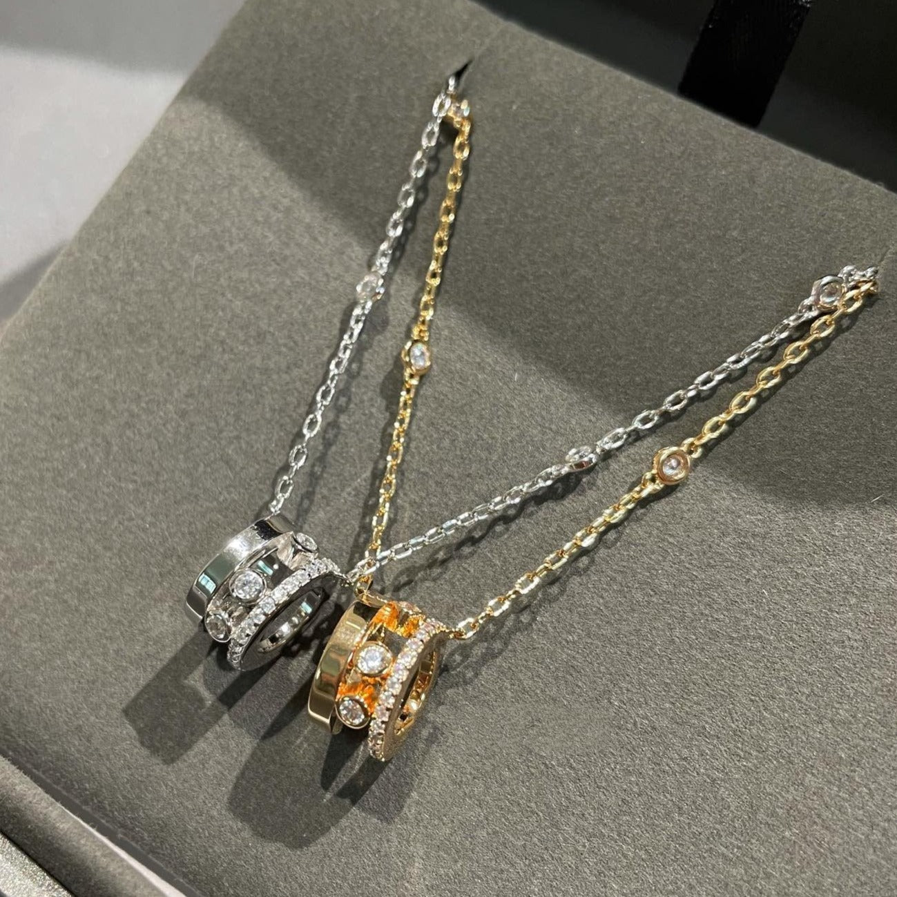 [LUXE]CHAIN MOVE ROMANE PEDAND NECKLACE