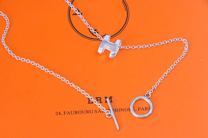 [LUXE]HM NECKLACE H LETTER OVAL SERIES