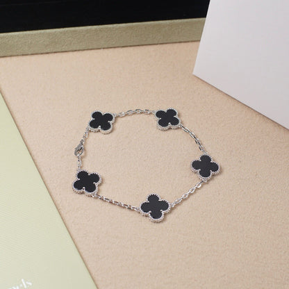 [LUXE] CLOVER 5 MOTIF ONYXS BRACELET COLLECTION