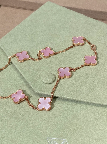 [LUXE Jewellery] Pink Necklace with Ten Clover Designs