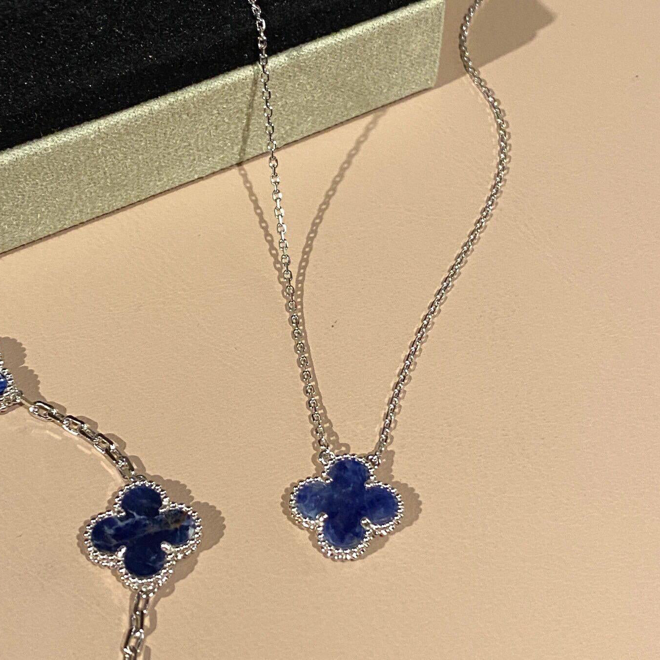 [LUXE]CLOVER 15MM PIETERSITE NECKLACE SILVER