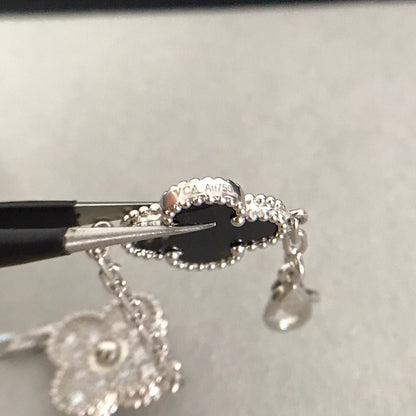 [LUXE] CLOVER 5 MOTIF ONYXS BRACELET COLLECTION