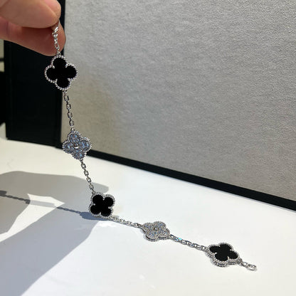 [LUXE] CLOVER 5 MOTIF ONYXS BRACELET COLLECTION