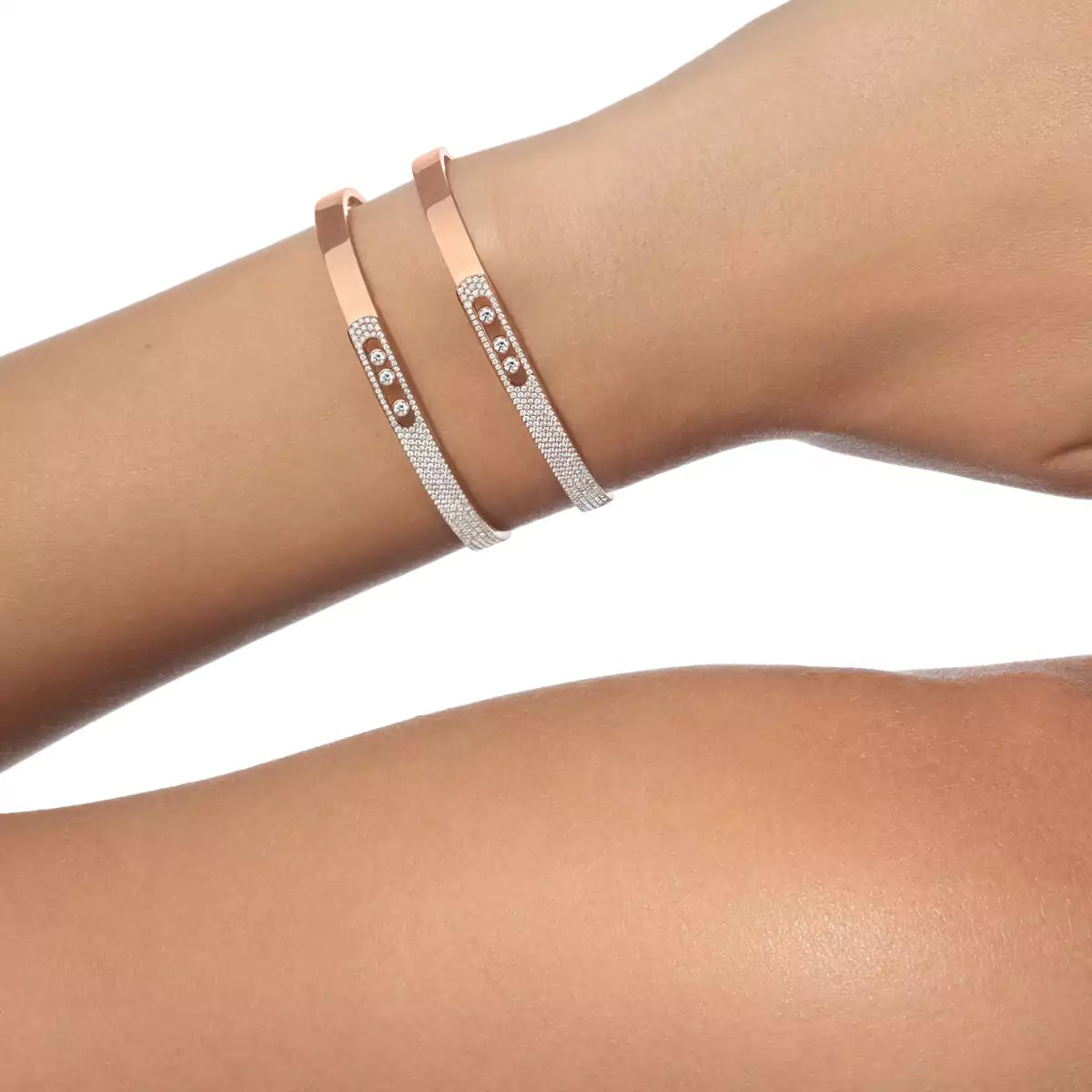 [LUXE]Move Noa Rose Gold Pavé Diamond Bangle Bracelet