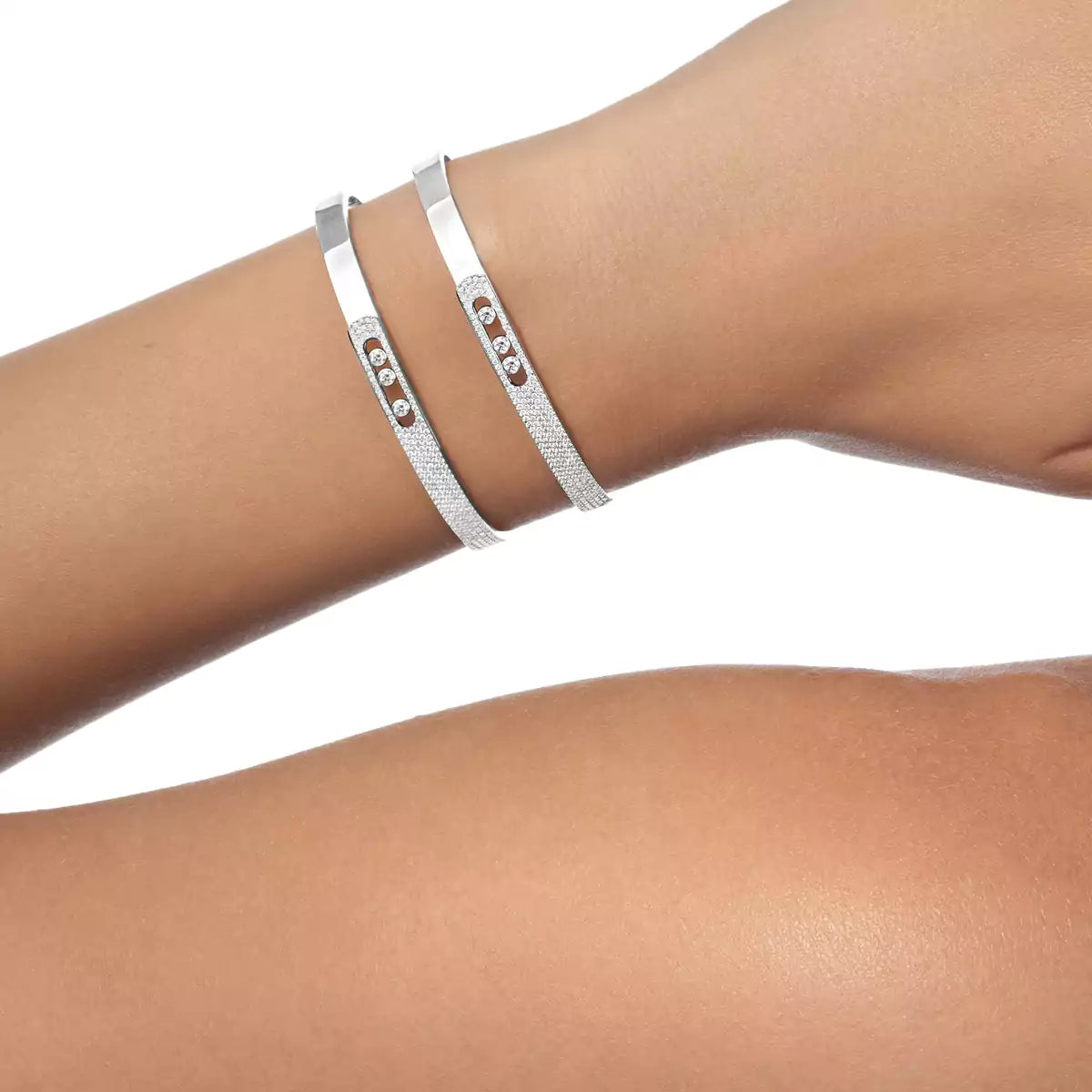 [LUXE]Move Noa Rose Gold Pavé Diamond Bangle Bracelet
