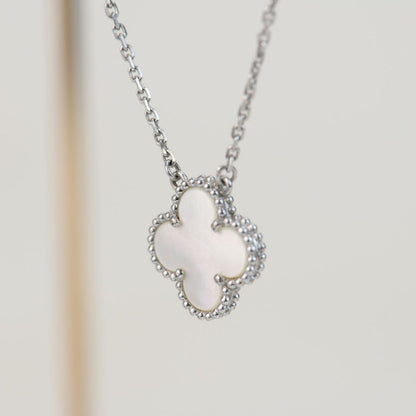 [LUXE]CLOVER  15MM WHITE MOTHER-OF-PEARL SILVER