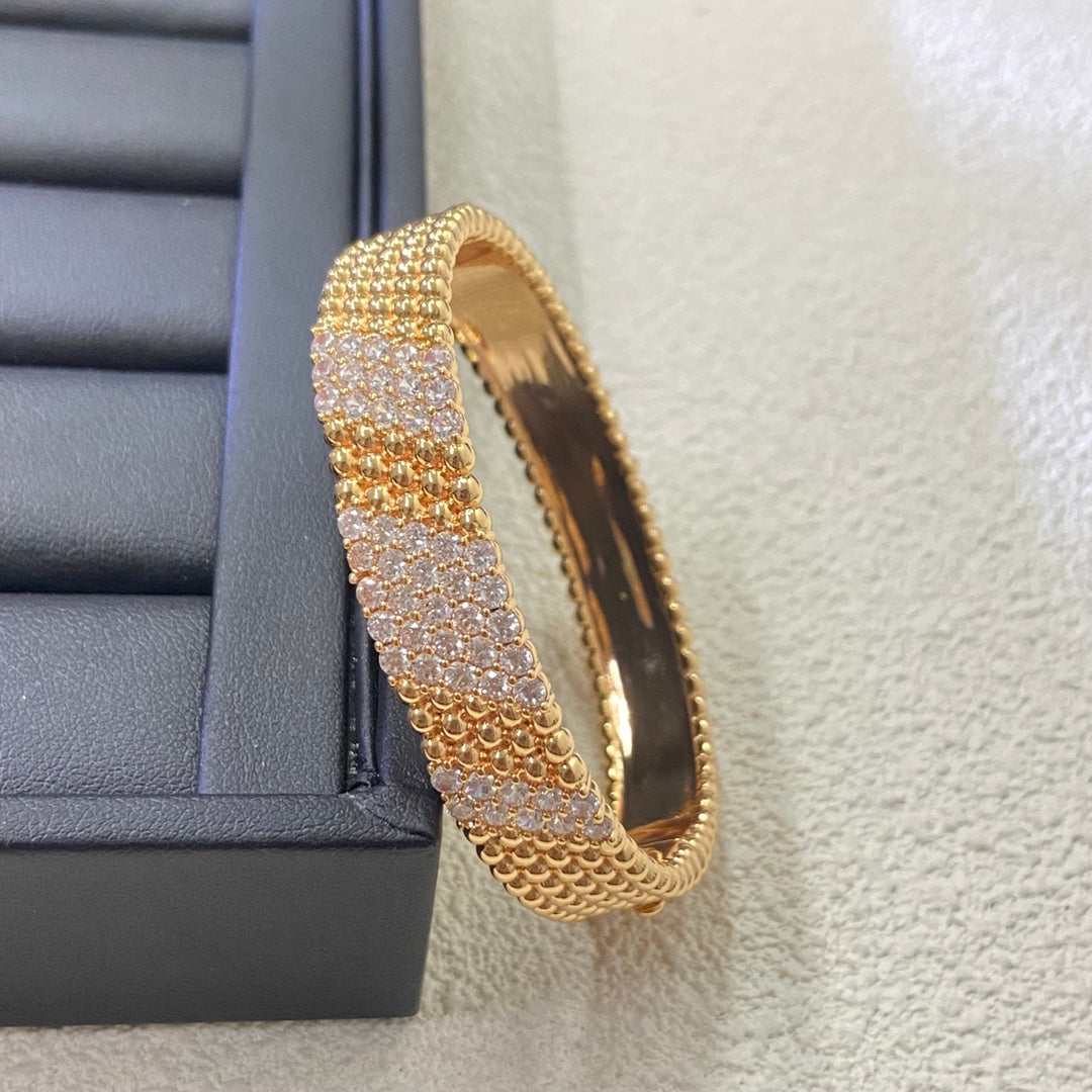[LUXE]  FIVE-ROW DIAMOND BRACELET