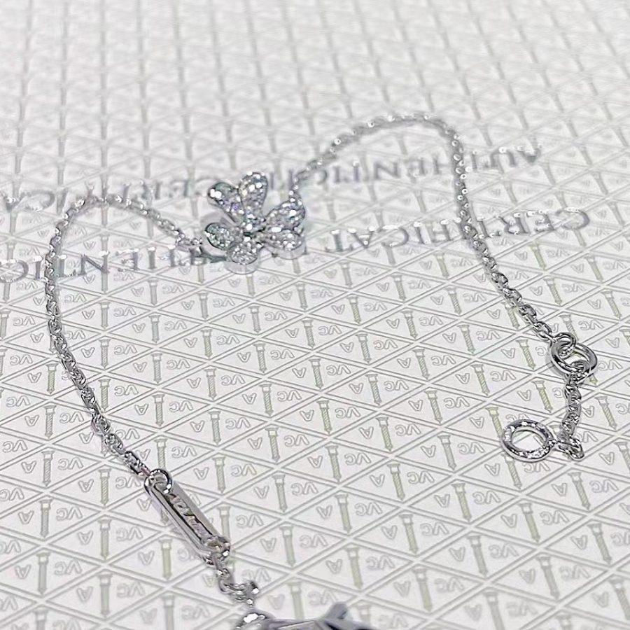 [LUXE]FRIVOLE SILVER FLOWER DIAMOND BRACELET