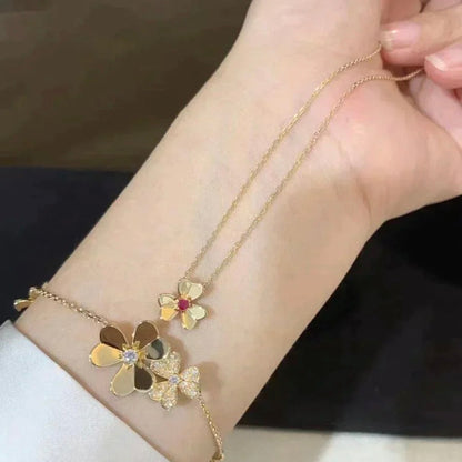 [LUXE]FRIVOLE GOLD FLOWER NECKLACE