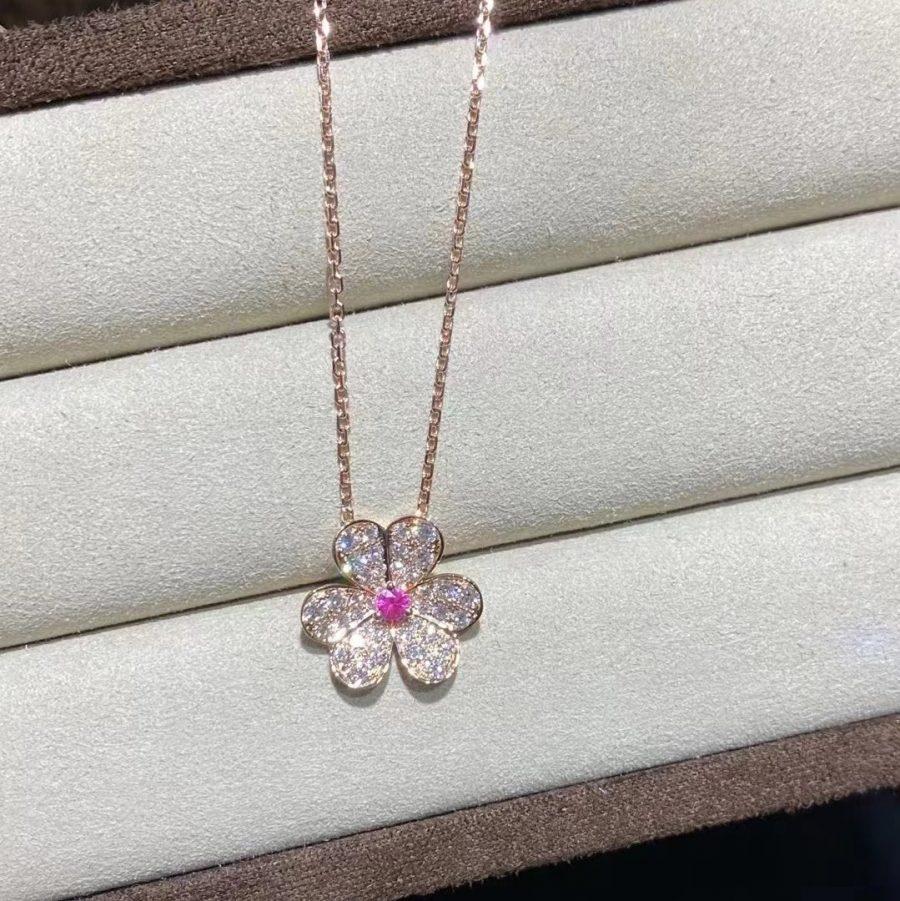 [LUXE]FRIVOLE ROSE GOLD FLOWER DIAMOND NECKLACE