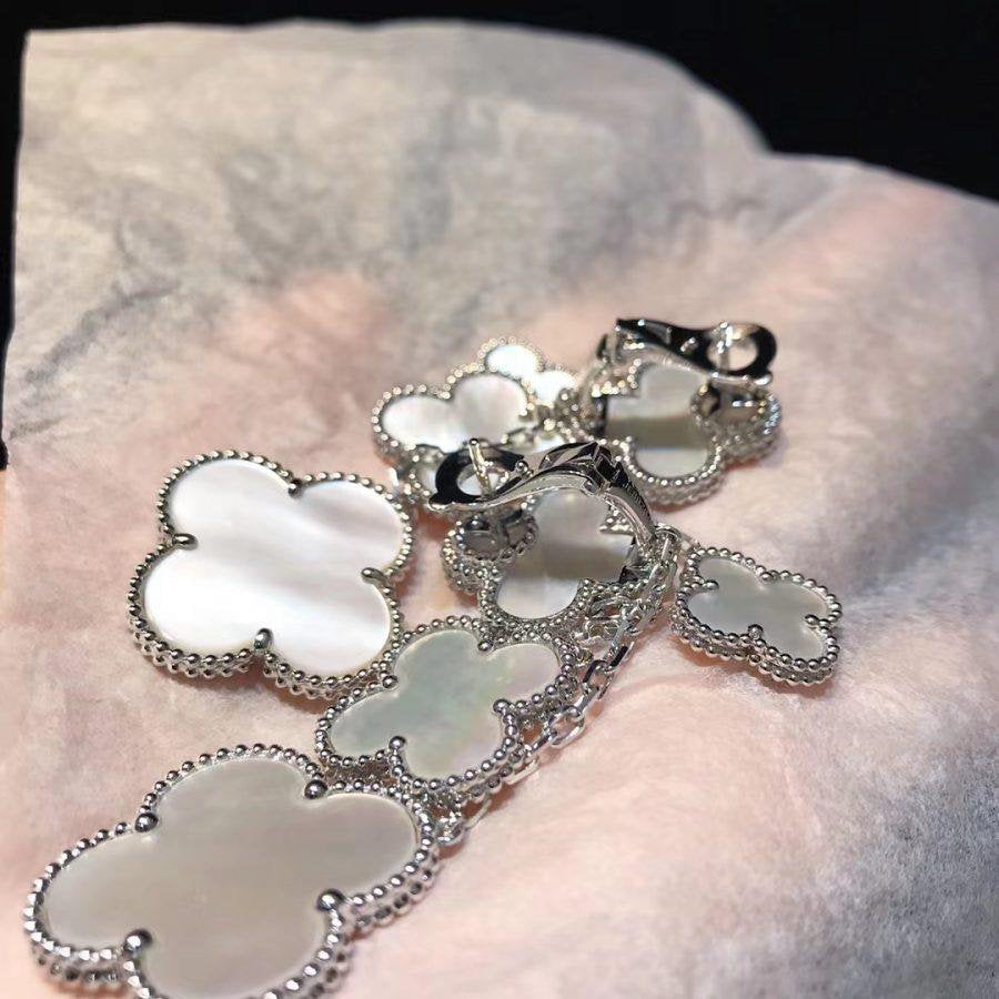[LUXE]CLOVER EARRINGS WHITE MOP 4 MOTIFS SILVER