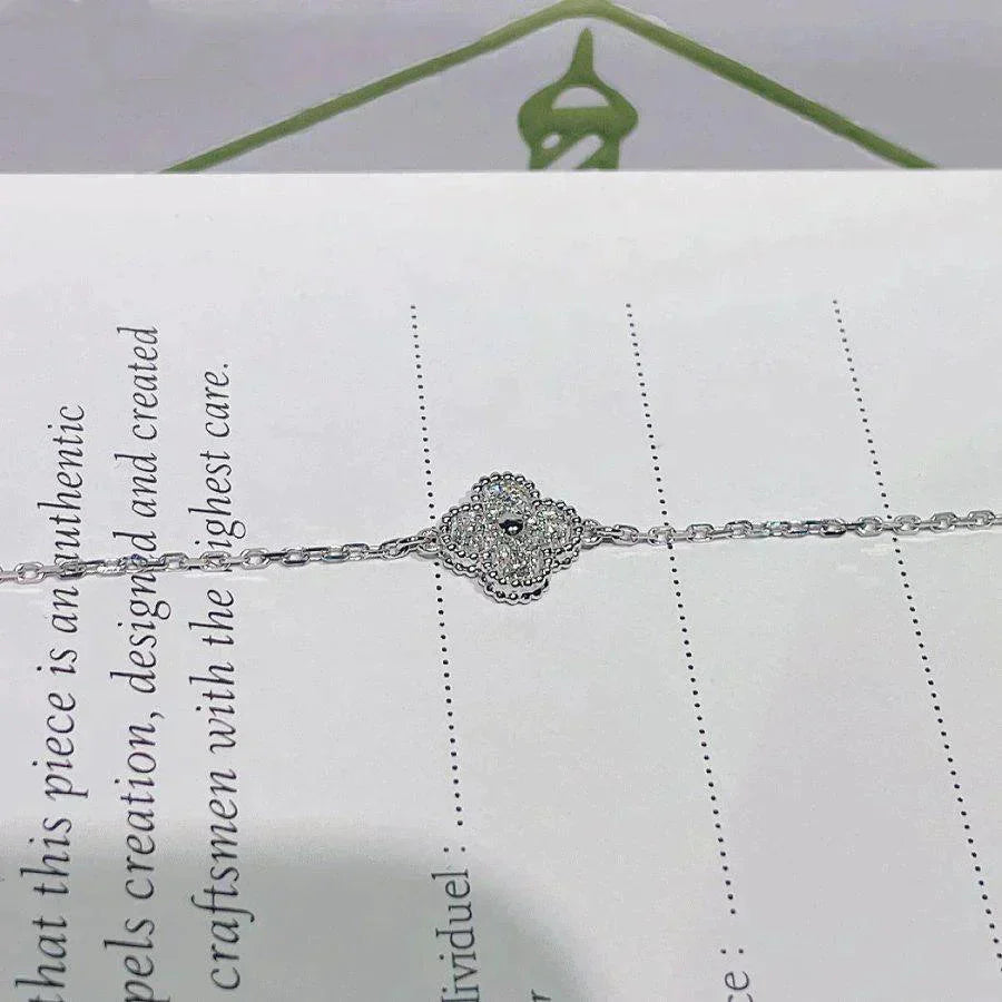 [LUXE]CLOVER  SINGLE FLOWER BRACELET SILVER