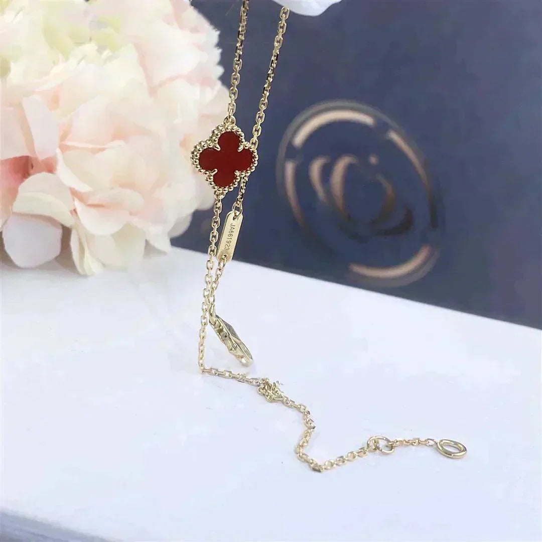 [LUXE]CLOVER  CARNELIAN SINGLE FLOWER BRACELET