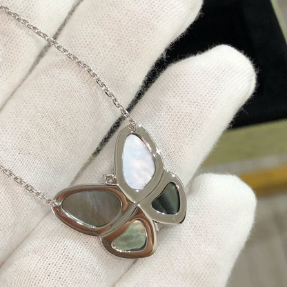 [LUXE]LARGE BUTTERFLY SILVER PENDANT DIAMOND NECKLACE