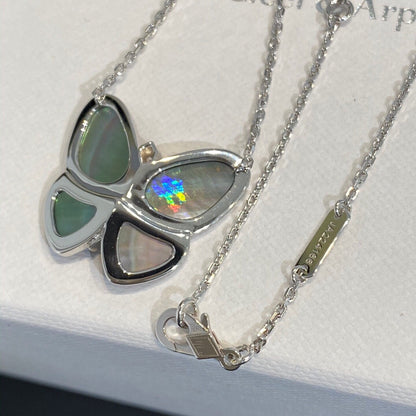[LUXE]LARGE BUTTERFLY SILVER PENDANT DIAMOND NECKLACE