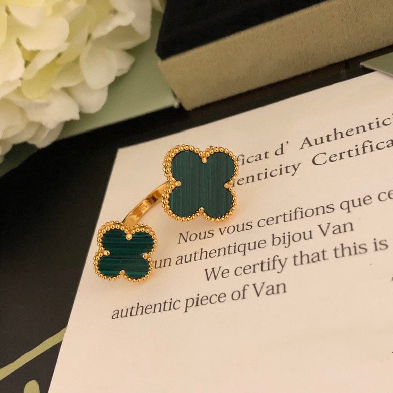 [LUXE]CLOVER BETWEEN THE FINGER RING