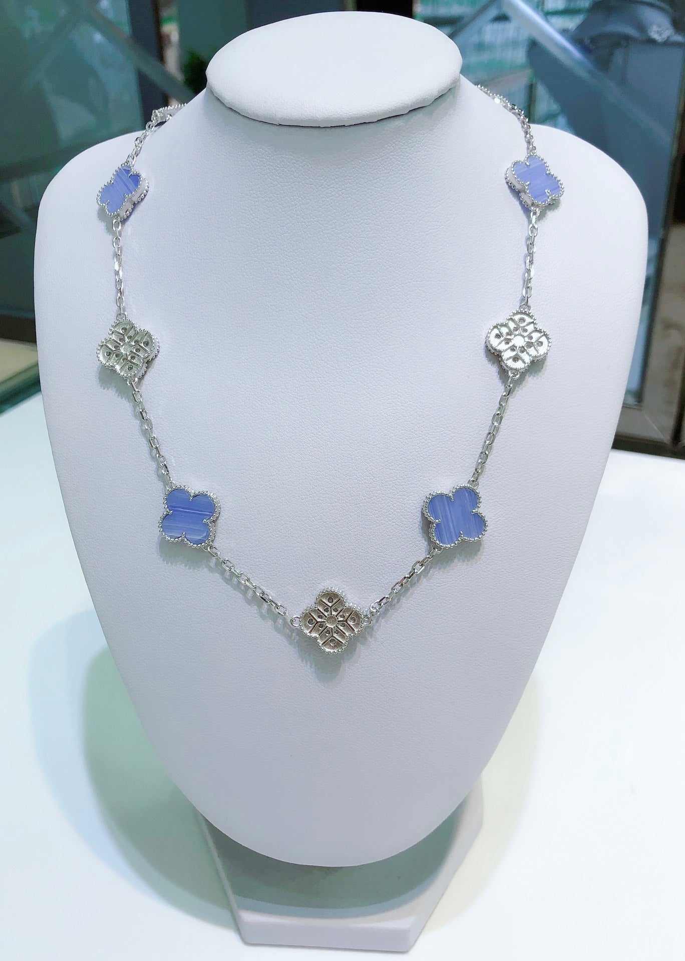 [LUXE]CLOVER 10 MOTIFS CHALCEDONY DIAMONDS SILVER NECKLACE