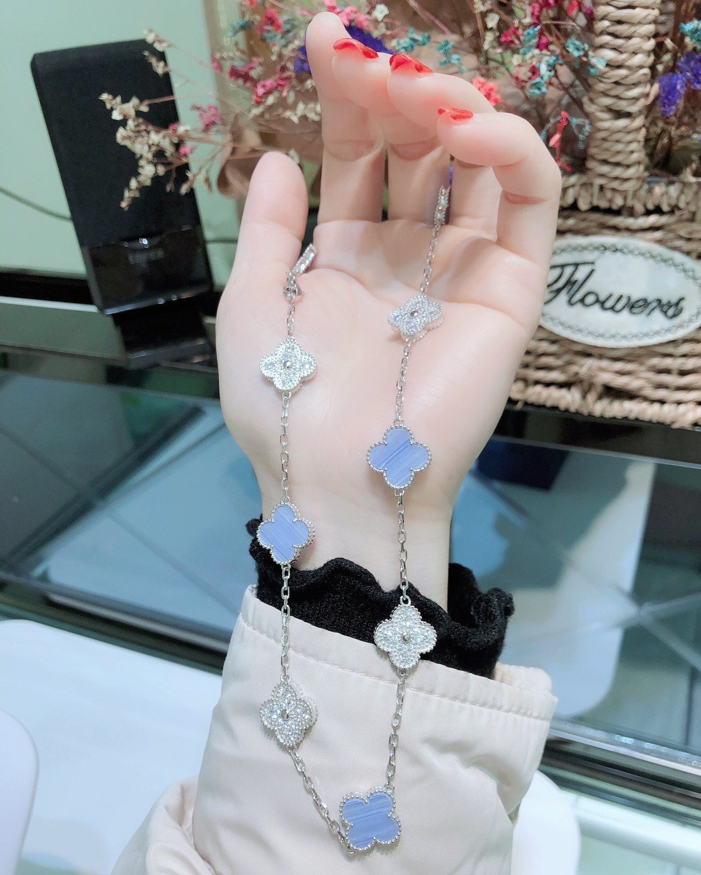 [LUXE]CLOVER 10 MOTIFS CHALCEDONY DIAMONDS SILVER NECKLACE