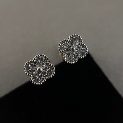 [LUXE]CLOVER MINI DIAMOND STUD EARRINGS